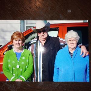 Meet your Posher, Phillip